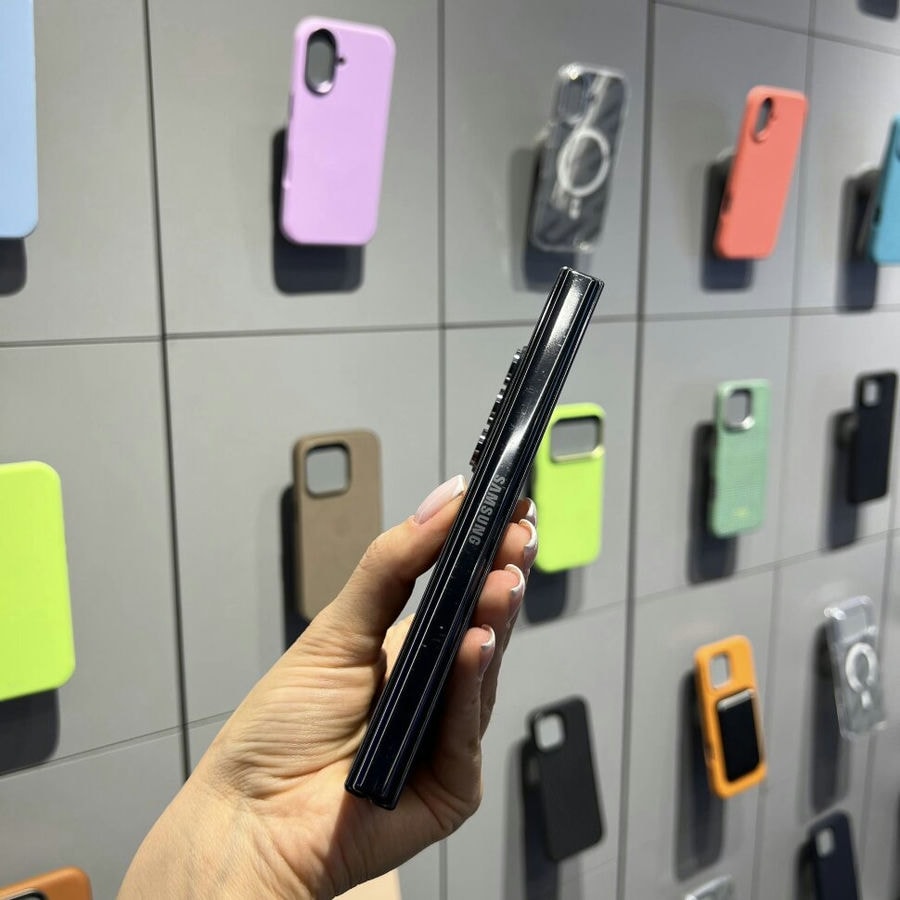 Смартфон Samsung Galaxy Z Fold 5 12/256GB Графит (Б/У)