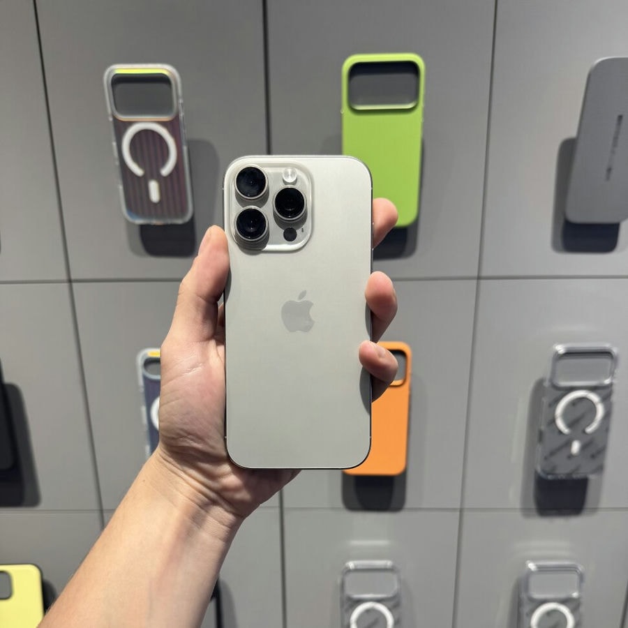 Смартфон Apple iPhone 16 Pro 256GB Natural Titanium  Б/У