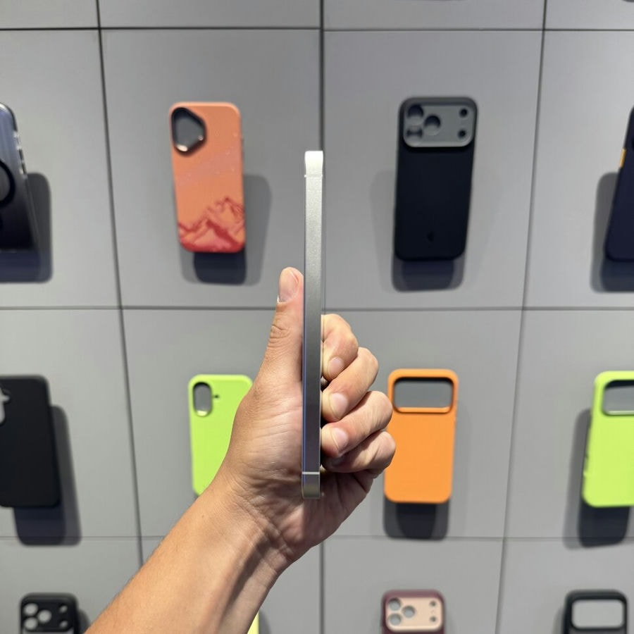 Смартфон Samsung Galaxy S24 8/256GB Серый (Marble Gray) (Б/У)