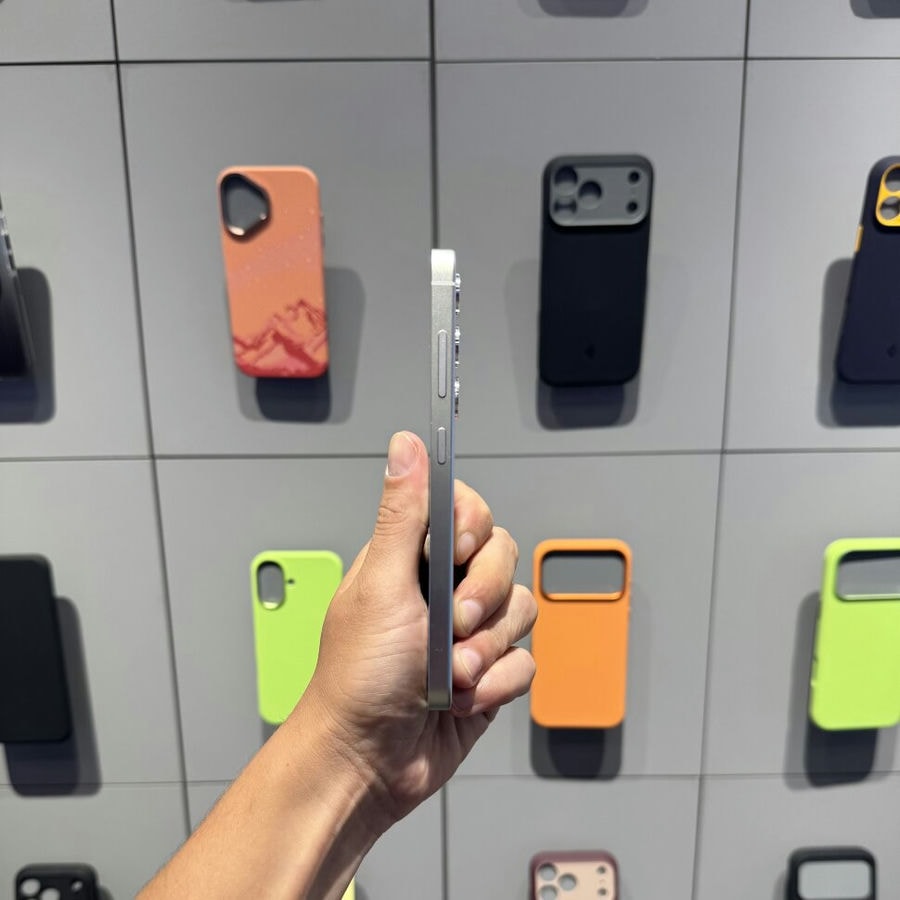 Смартфон Samsung Galaxy S24 8/256GB Серый (Marble Gray) (Б/У)