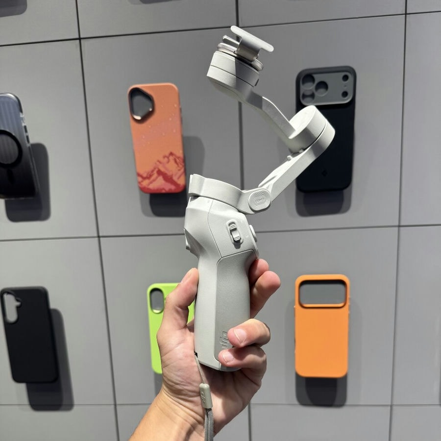 Электрический стабилизатор DJI Osmo Mobile 4 (Б/У)
